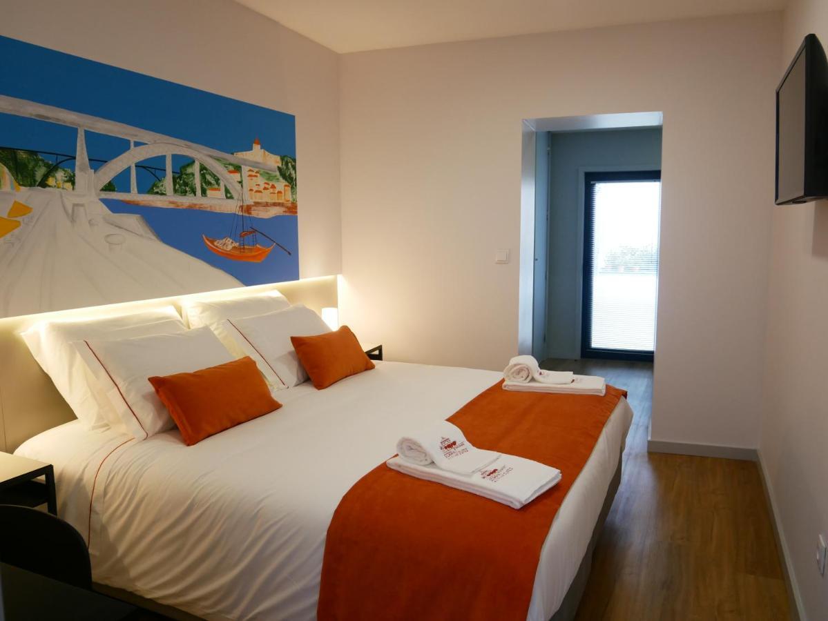 Serra Do Pilar Porto Suites ヴィラ・ノヴァ・デ・ガイア エクステリア 写真