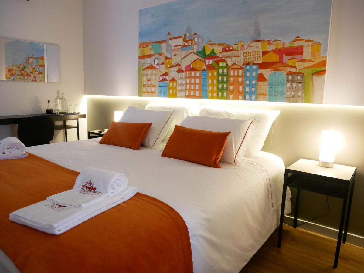 Serra Do Pilar Porto Suites ヴィラ・ノヴァ・デ・ガイア エクステリア 写真