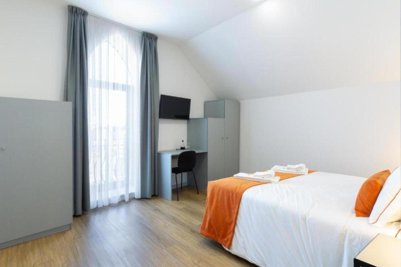 Serra Do Pilar Porto Suites ヴィラ・ノヴァ・デ・ガイア エクステリア 写真